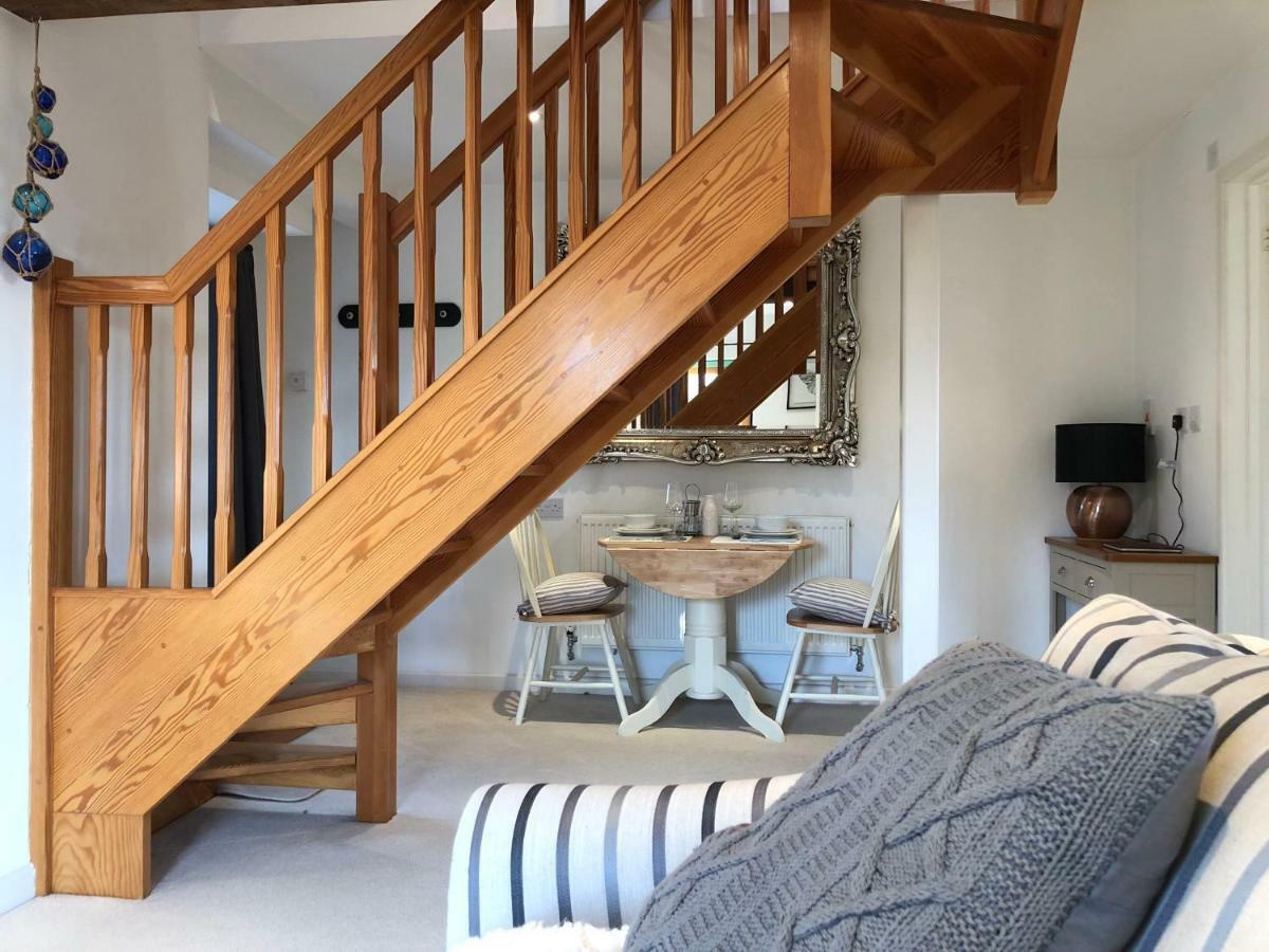 The Stable Barn *On The Edge Of The New Forest* Downton  Eksteriør billede